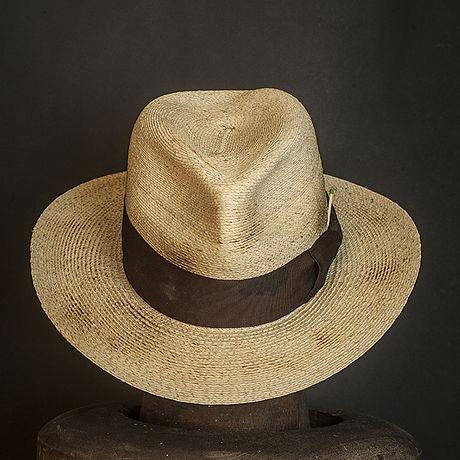 Hat 230