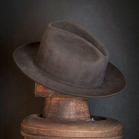 Hat 258