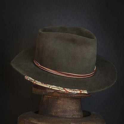 Hat 239