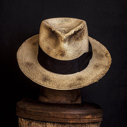 Hat 032 – Nick Fouquet