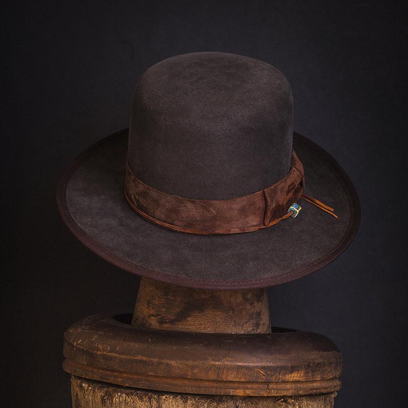 Hat 017 – Nick Fouquet