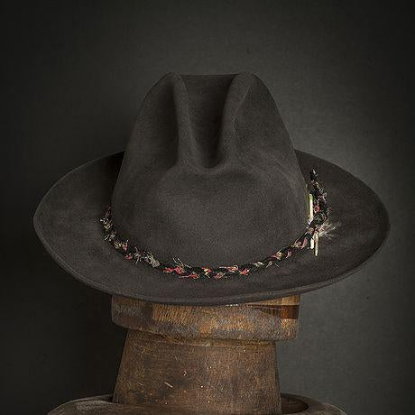 Hat 272