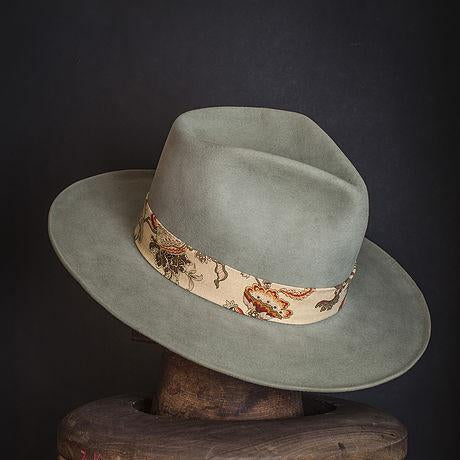 Hat 193
