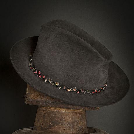 Hat 272