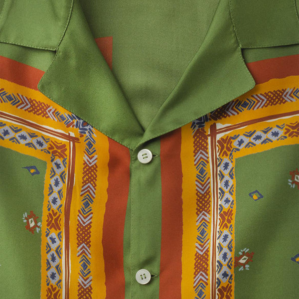 Green Printed Silk One Pocket Short Sleeves Shirt Printed silk twill Composition: 100% silk Dry clean Made in Italy