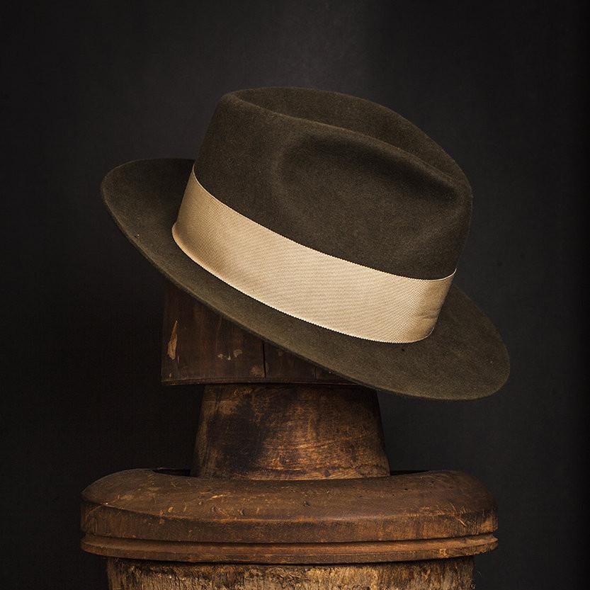 Hat 047