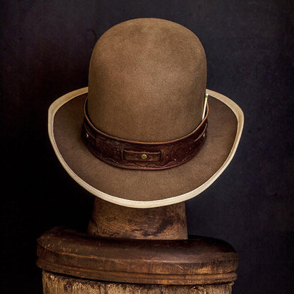 Hat 022 – Nick Fouquet