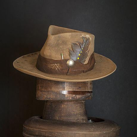 Hat 252