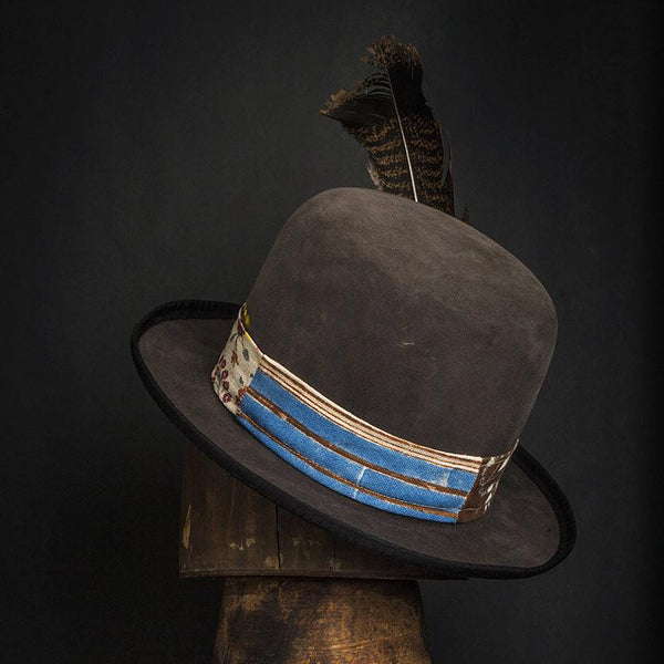 Hat 057