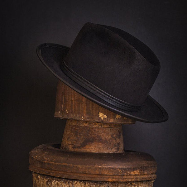 Hat 018
