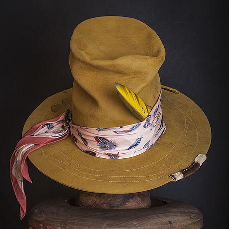 Hat 194
