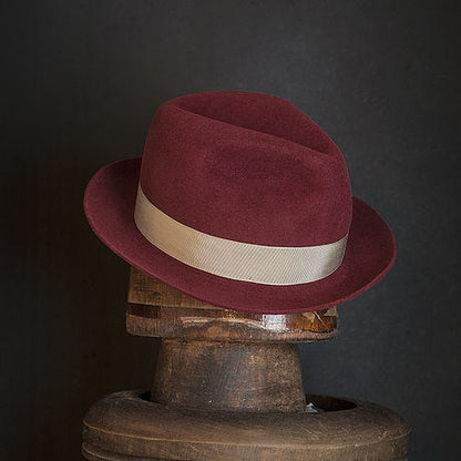 Hat 255