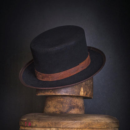 Hat 111